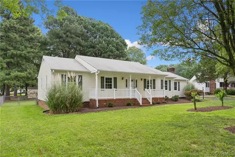 7286 Pamela Louise Rd, Mechanicsville, VA 23111