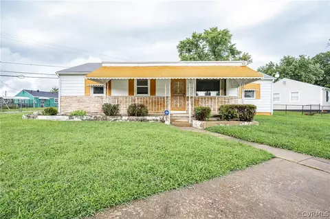 2200 Brockway Ln, Richmond, VA 23223