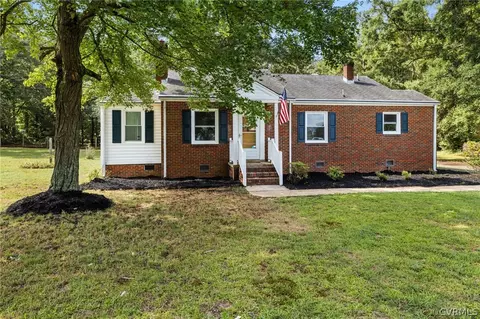 5007 River Rd, South Chesterfield, VA 23803