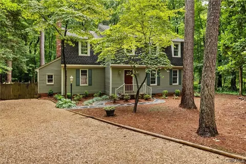 4011 Timber Ridge Rd, Midlothian, VA 23112