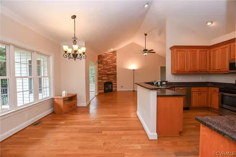 7696 E River Rd, King William, VA 23086 photo 8