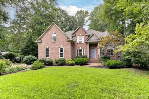4 Brooke Ct, Williamsburg, VA 23188