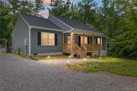 206 Greenes Corner Rd, Bumpass, VA 23024