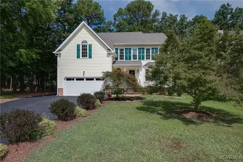 9438 Dogwood Garth Ln, Mechanicsville, VA 23116
