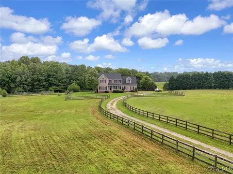 7389 Figuly Rd, Mechanicsville, VA 23111