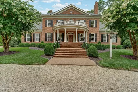 223 Randolph Square Ln, Richmond, VA 23238