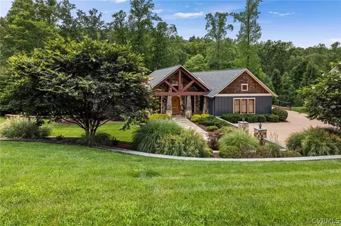 2749 Royal Crest Dr, Midlothian, VA 23113 photo 3