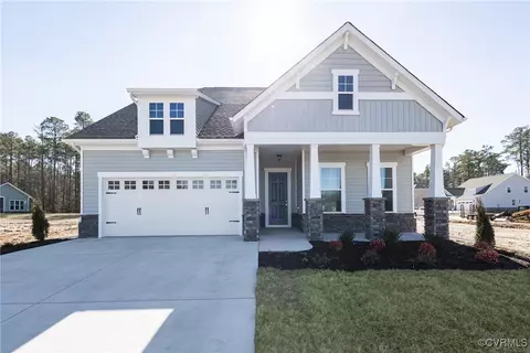1825 Outrigger Dr, Chester, VA 23836