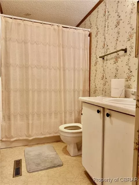 Bath - 271 Corrotoman Dr, Lancaster, VA 22503 photo 1 of 2