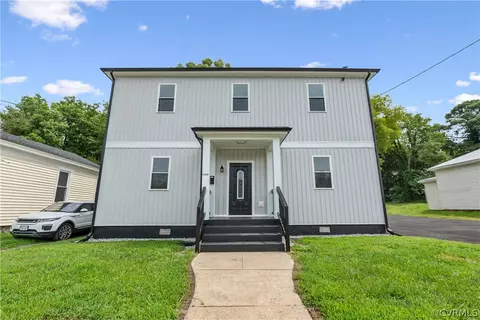 21315 Chesterfield Ave, Ettrick, VA 23803