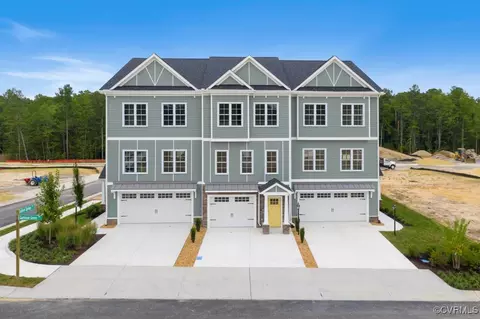 15329 Princess Lauren Ln, Midlothian, VA 23112