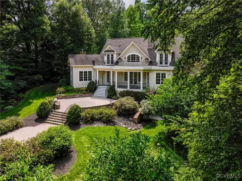 2405 St Regis Dr, Richmond, VA 23236