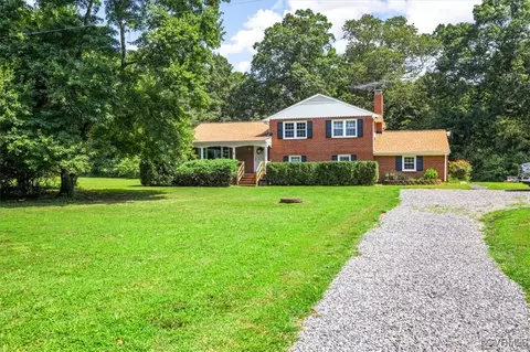 12650 Old Ridge Rd, Beaverdam, VA 23015