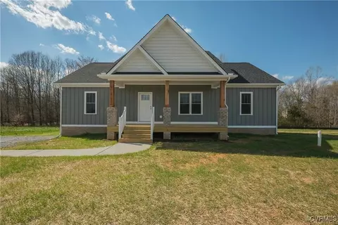 14830 Cross County Rd, Mineral, VA 23117