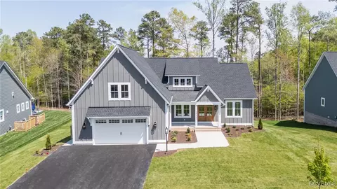 15930 Hidden Falls Dr, Moseley, VA 23120