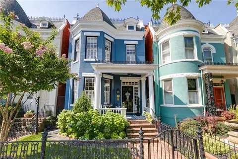 2105 Hanover Ave, Richmond, VA 23220