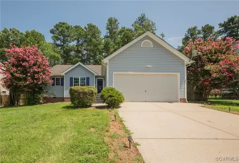 3148 Chartwood Dr, Sandston, VA 23150