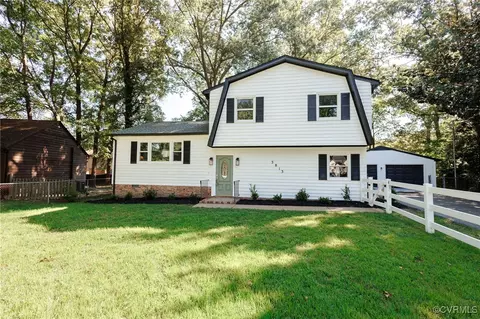 3813 Seasigh Ct, Chester, VA 23831