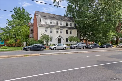 4632 Grove Ave #U8, Richmond, VA 23226