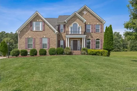 12406 Rotunda Ln, Chester, VA 23836