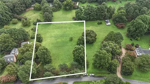 305 Elmwood Ln, Williamsburg, VA 23188