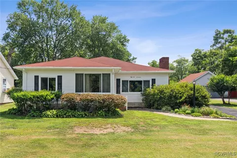 5517 Snead Rd, Richmond, VA 23224