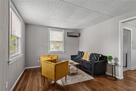 Living - 2206 Wright Ave, Richmond, VA 23224 photo 1 of 2