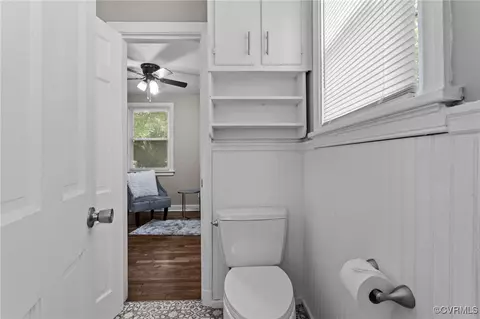 Bath - 2206 Wright Ave, Richmond, VA 23224 photo 3 of 3