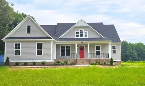3795 Robert Field Ln, Quinton, VA 23141