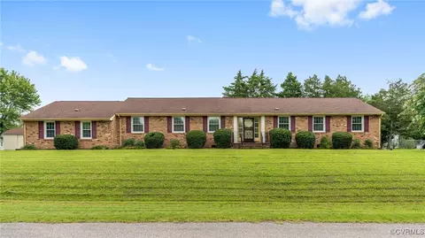 4917 Woodstream Dr, Petersburg, VA 23803