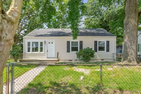 1302 Stewart Ave, Hopewell, VA 23860