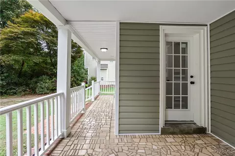 Exterior - 5748 Warwick Rd, Richmond, VA 23224 photo 6 of 11