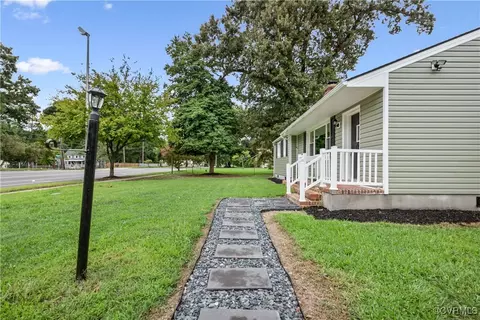 Exterior - 5748 Warwick Rd, Richmond, VA 23224 photo 3 of 11