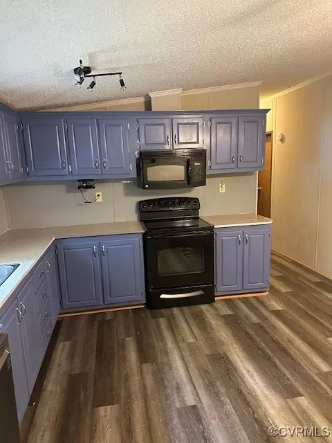 694 Reedy Creek Rd, Freeman, VA 23856