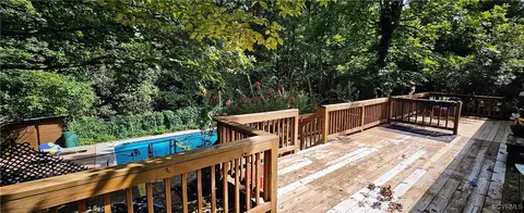 Exterior - 11231 Eagle Point Rd, Chester, VA 23831 photo 11 of 12