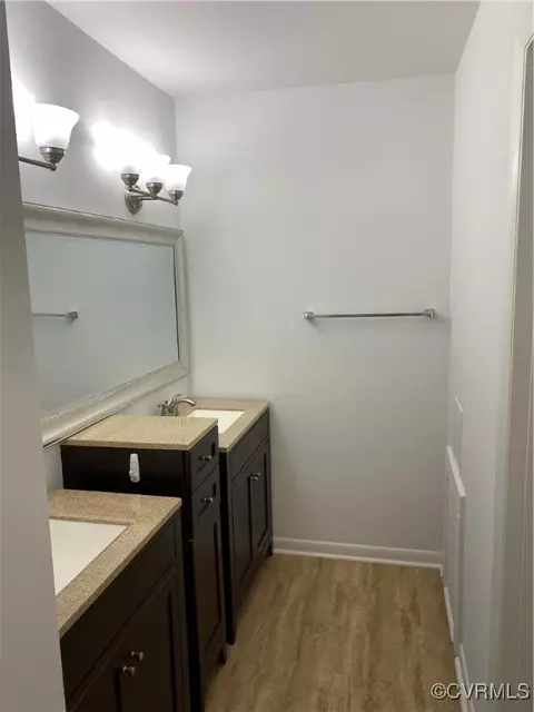 Bath - 11603 E Briar Patch Dr, Midlothian, VA 23113 photo 2 of 3