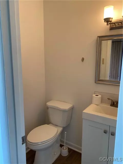 Bath - 11603 E Briar Patch Dr, Midlothian, VA 23113 photo 3 of 3
