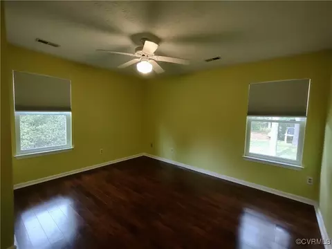 Bedroom - 39 Leaping Llama Ln, Mobjack, VA 23056 photo 2 of 3