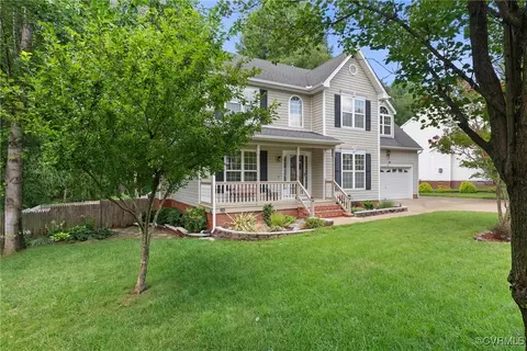 8083 Sussex Rd, Mechanicsville, VA 23111