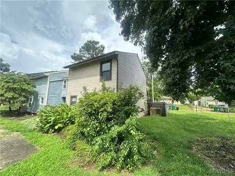3921 Old Brook Rd, Richmond, VA 23227
