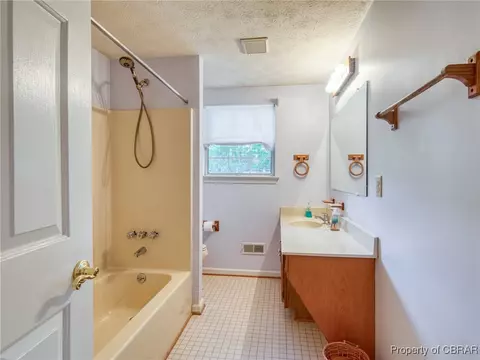6 Ruth Cir, Hampton, VA 23666 photo 34