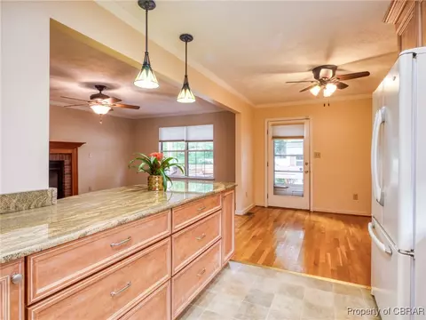 6 Ruth Cir, Hampton, VA 23666 photo 20