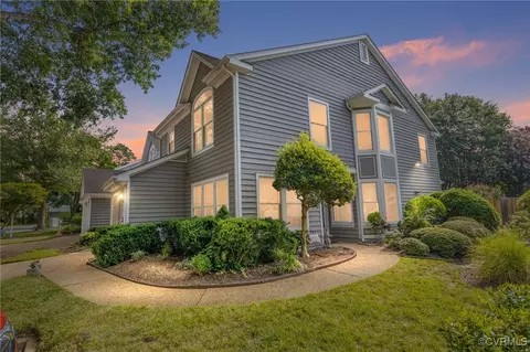 12071 Foxfield Cir, Richmond, VA 23233