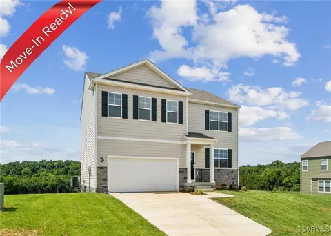 9919 Peacefield Ln, Petersburg, VA 23803