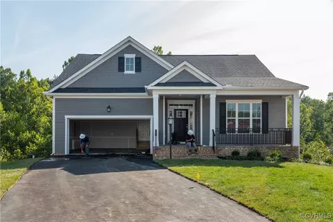 7566 Hutton Cir, Glen Allen, VA 23059