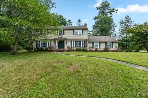 1633 Kings Rd, Petersburg, VA 23805