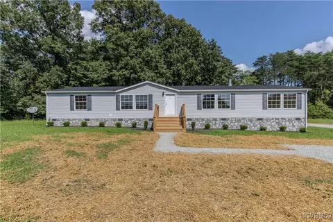 375 Vogel Rd, Cumberland, VA 23040