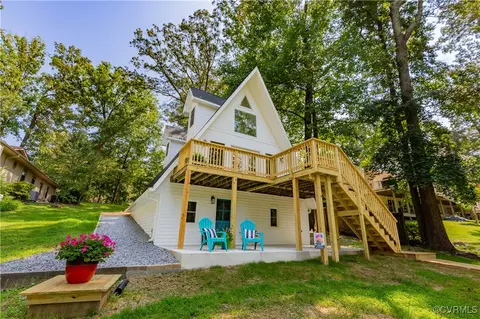 604 Lake Caroline Dr, Ruther Glen, VA 22546