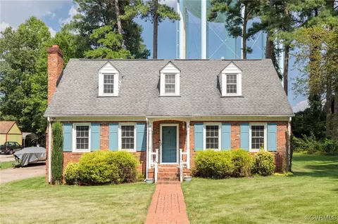 11601 Old Centralia Rd, Chester, VA 23831