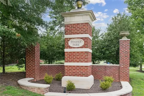 11400 Pinifer Park Ct, Midlothian, VA 23113